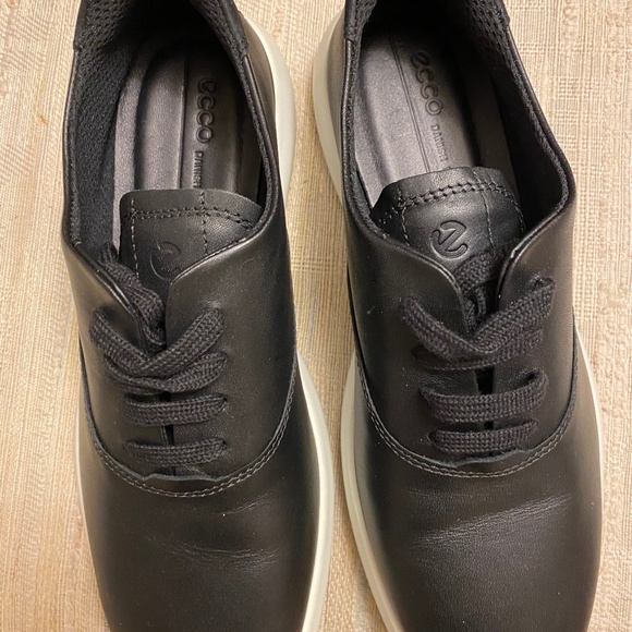 Ecco sneakers - Picture 2 of 3